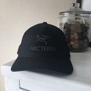 Arc’Teryx Trucker Hat